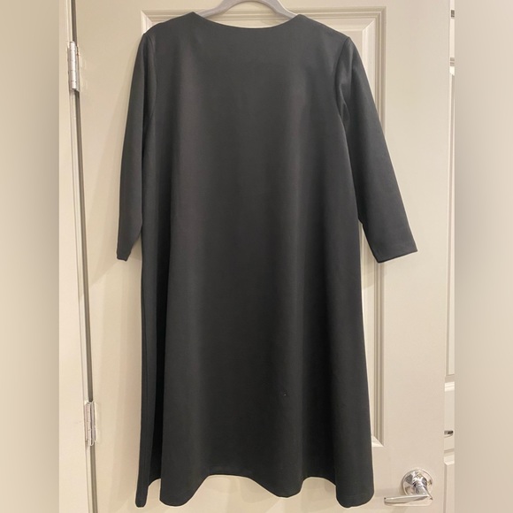 The Look, Scalloped Neck Black Dress - Picture 2 of 2